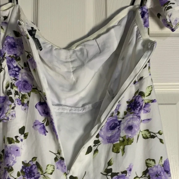 Puff Sleeve Top - Purple & White - Picture 9 of 9